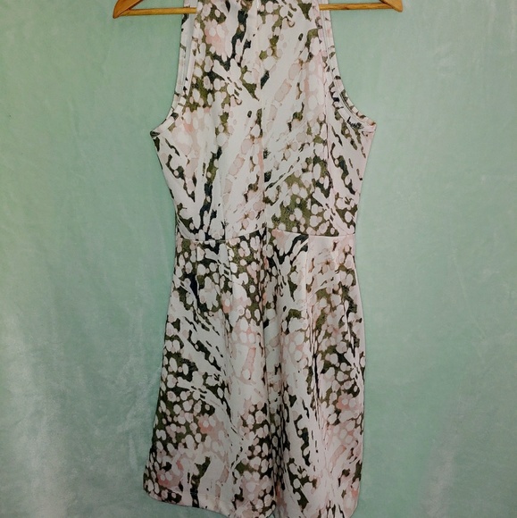 EUC Mossimo Scuba Fit & Flare Dress - Picture 2 of 4